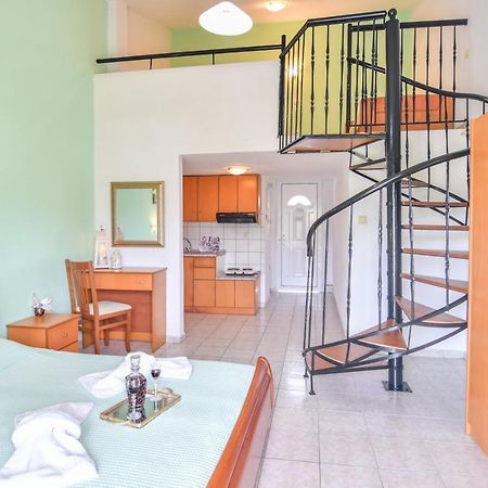 House Ilias Apartment Сарти Екстериор снимка