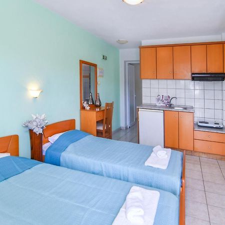 House Ilias Apartment Сарти Екстериор снимка